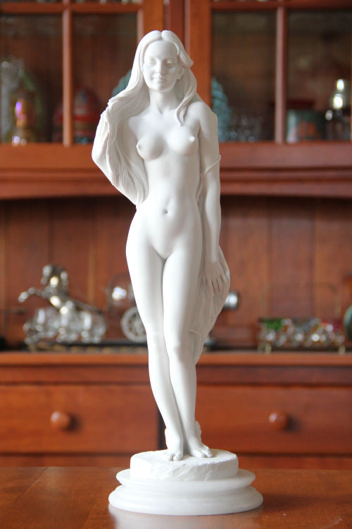 Lolita Standing Nude Sculpture | Eleganza